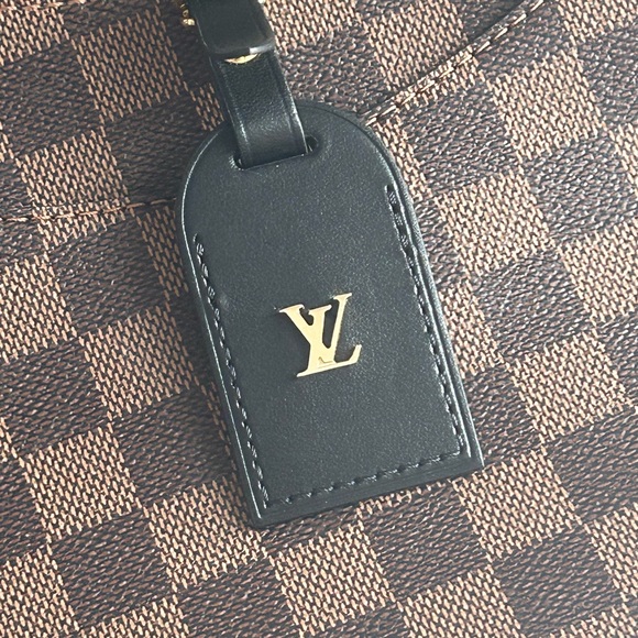 Louis Vuitton Odeon PM - Picture 9 of 16